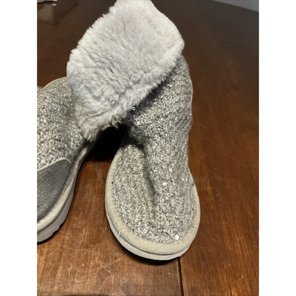 UGG Treadlite Silver Gray Sequin Knit Mid Calf Sweater Boots‎ Shoes Kids Size 12